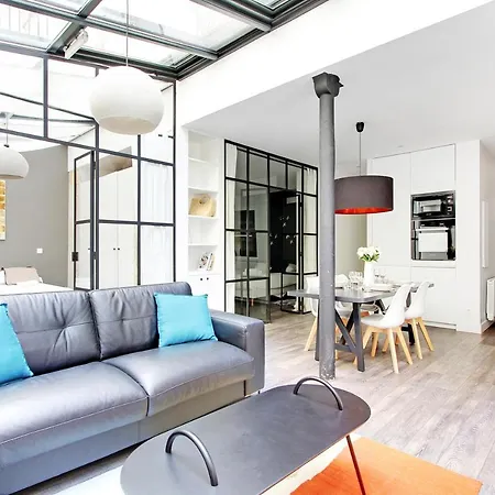 Cmg Delta / Montmartre Apartamento